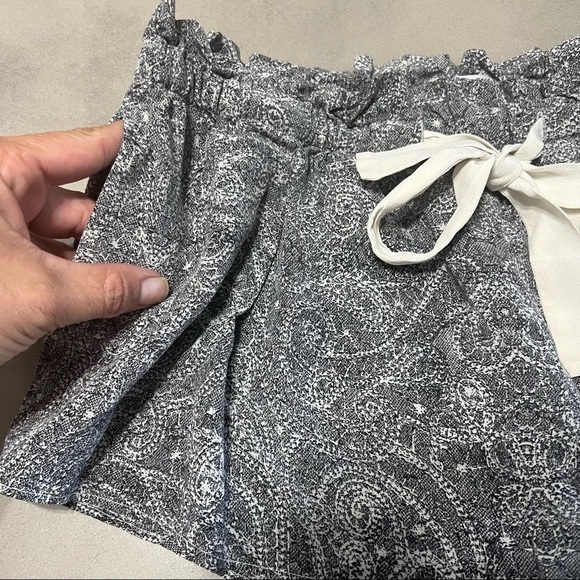 ARITZIA WILFRED Montrouge Silk Short - Picture 4 of 6
